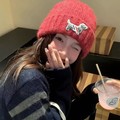 王依依